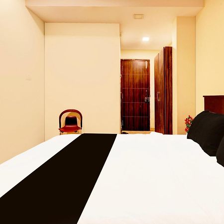 Super Hotel O Mahanadu Formerly Akshaya Bheemas Vijayawada Exterior photo