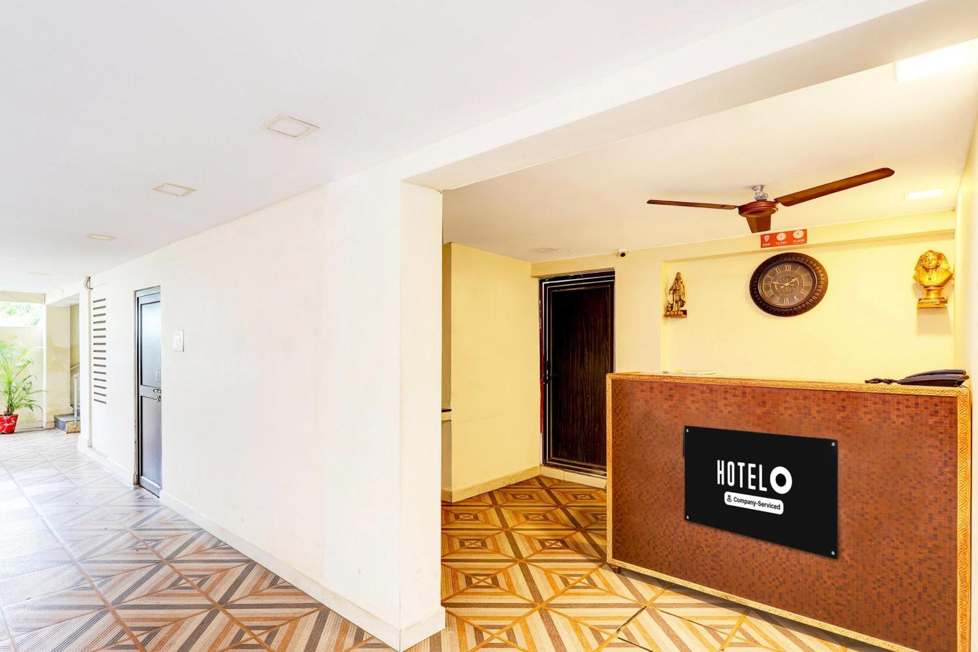 Super Hotel O Mahanadu Formerly Akshaya Bheemas Vijayawada Exterior photo